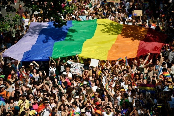 Hitze: Pariser Gay Pride und Musikfestivals  abgesagt