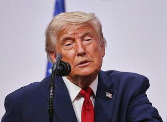 Trump droht Europäern bei Einführung von Digitalsteuern mit Zöllen