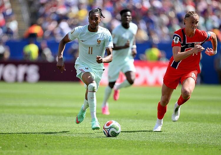 Fußball-WM: Frankreich schlägt Norwegen - Senegal deklassiert Irak