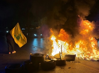 Hisbollah-Anhänger protestieren in Beirut gegen Libanon-Israel-Abkommen