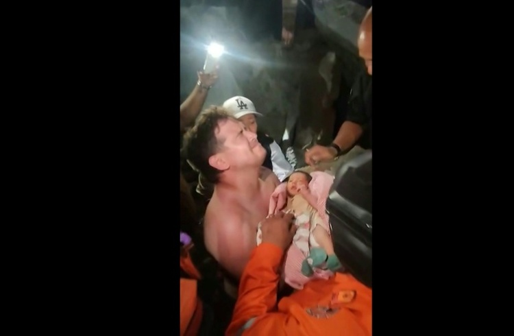 Erdbeben in Venezuela: Baby nach 32 Stunden lebend aus Trümmern gerettet