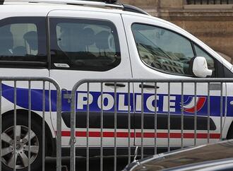 Elf Tote bei Flugzeugabsturz in Frankreich