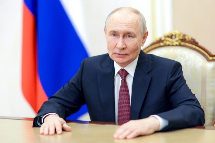 Nach ukrainischen Angriffen: Kreml-Chef Putin räumt 