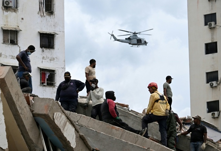 US-Soldaten bei der Öffnung von Hafen und Flughafen in Venezuela im Einsatz