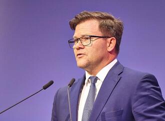Landkreistag weist Schneiders Hitzeschutz-Aussagen zurück