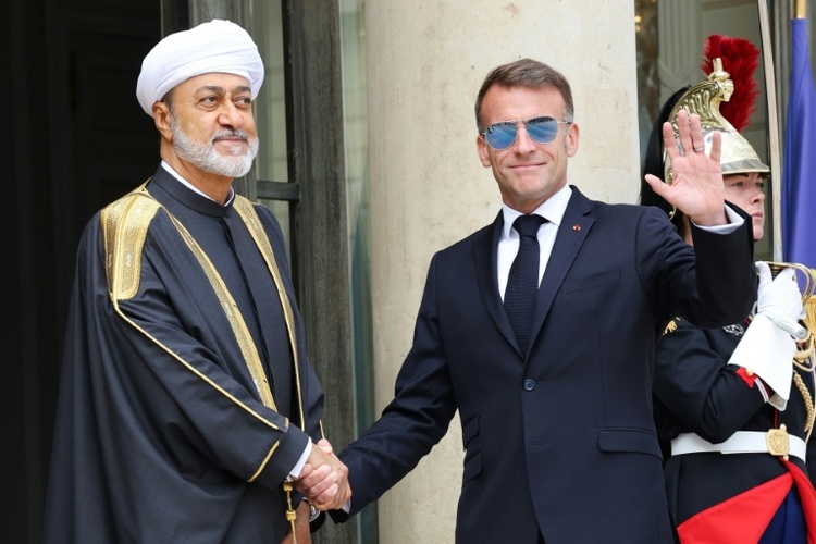 Frankreich und Oman fordern freie und uneingeschränkte Schifffahrt in Straße von Hormus