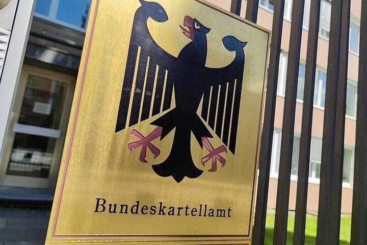 Kartellamt verspricht genaue Beobachtung von Spritpreisen
