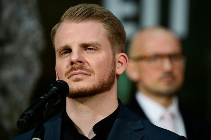 Klüssendorf räumt Unmut in SPD über geplante Attestpflicht ein