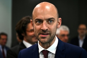 Frankreichs Außenminister Barrot gibt dem Iran die Schuld an US-Angriffen