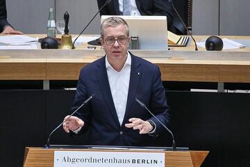 Evers plant Krisenzentrum für Berlins Stromsicherheit