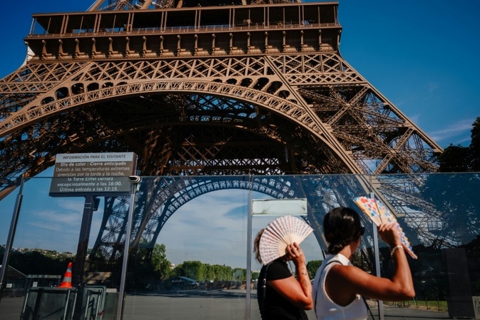 Hitzewelle in Frankreich: Höchste Warnstufe für 26 Millionen Menschen ausgerufen
