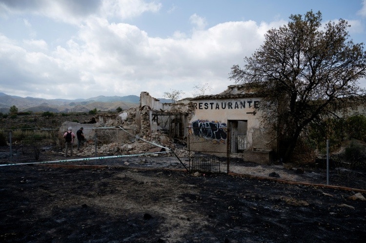 Nach tödlichem Waldbrand: Spaniens Regierungschef Sánchez besucht Katastrophengebiet