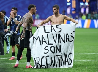 Falkland-Transparent bei WM: Britischer Minister fordert Fifa-Ermittlungen gegen Argentinien