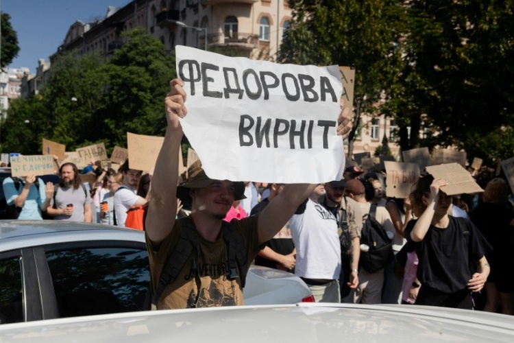 Ukraine: Präsident Selenskyj entlässt Armeechef Syrsky