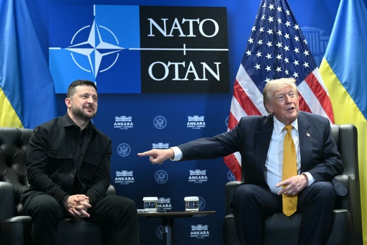 Selenskyj trifft Trump in Washington - Moskau meldet Drohnenangriffe