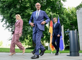 Steinmeier ernennt drei neue Minister - Unionsfraktion wählt Frei zum Chef