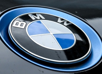 Gewinn von BMW bricht im zweiten Quartal um ein Drittel ein