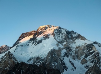 Lawine in Pakistan: Suche nach Vermissten geht weiter - darunter Bergsteiger Purja