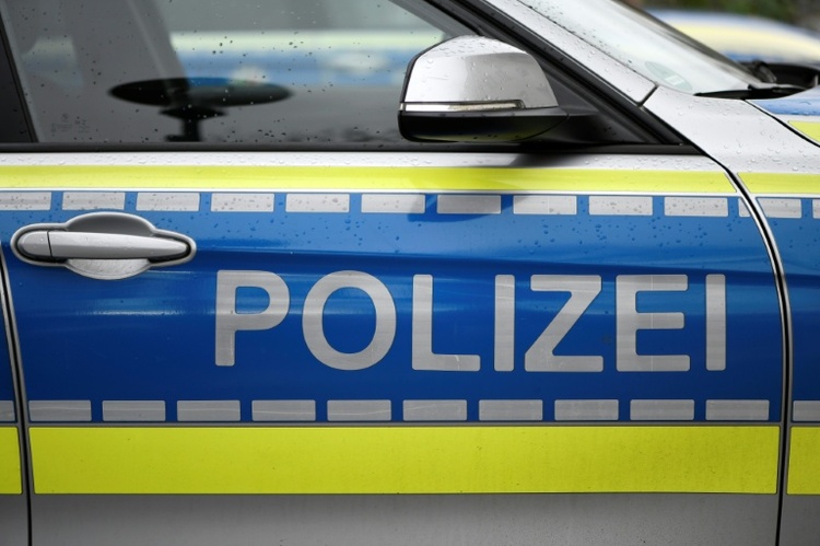 Betrugsversuch: 103-Jährige delegiert falschen Wasserwerker am Nacken aus Wohnung