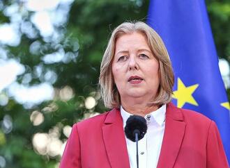 Bas sieht ''historische Verantwortung'' für SPD in Koalition