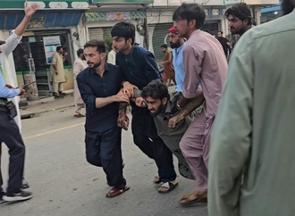 Neun Tote bei Selbstmordanschlag während Demonstration in Pakistan