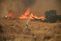 Dutzende Löschflugzeuge weiter im Einsatz gegen Feuer nahe Athen