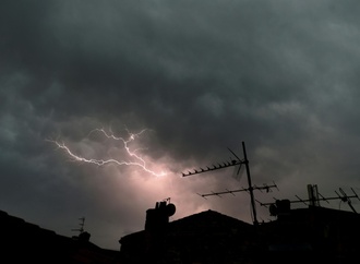 Unwettergefahr bei starker Hitze: Wetterdienst warnt vor neuen Gewittern