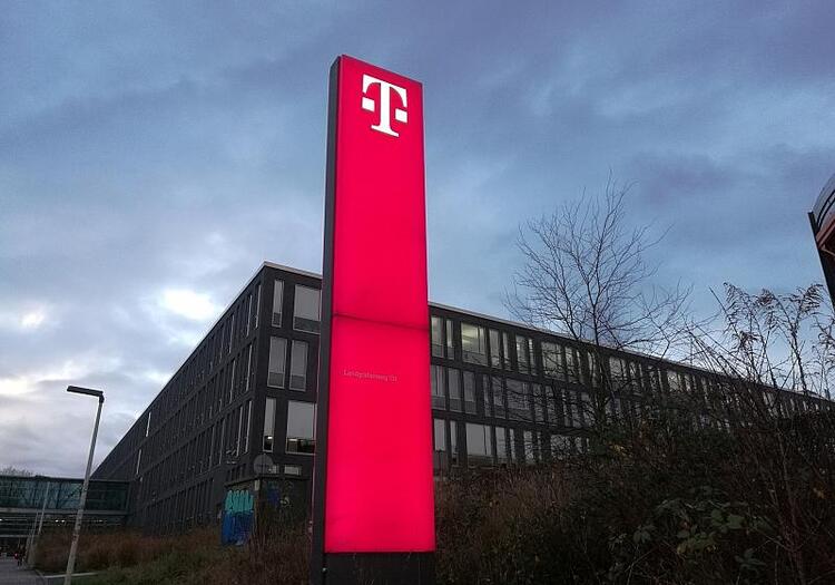 Deutsche Telekom weitet Aktienrückkaufprogramm aus