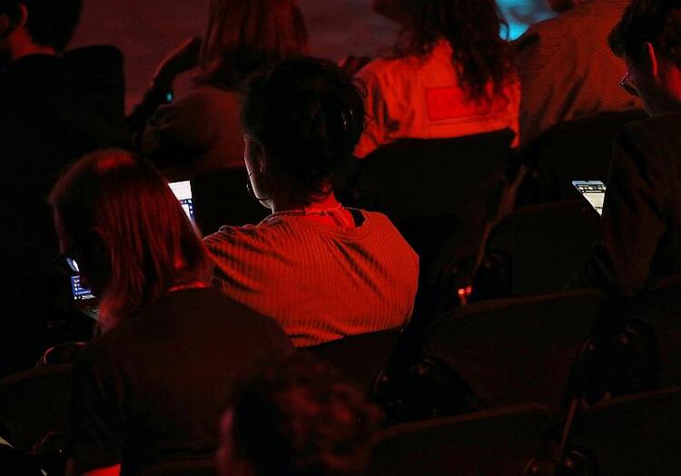 Studie: Förderung junger Erwachsener bringt mehr als bei Älteren