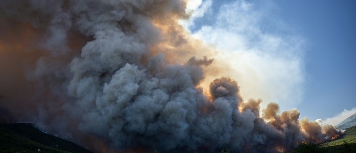 U-Haft gegen drei Verdächtige nach Waldbrand nahe Athen
