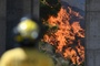 Kampf gegen neuen Waldbrand in Spanien - hunderte Feuerwehrleute und Soldaten im Einsatz