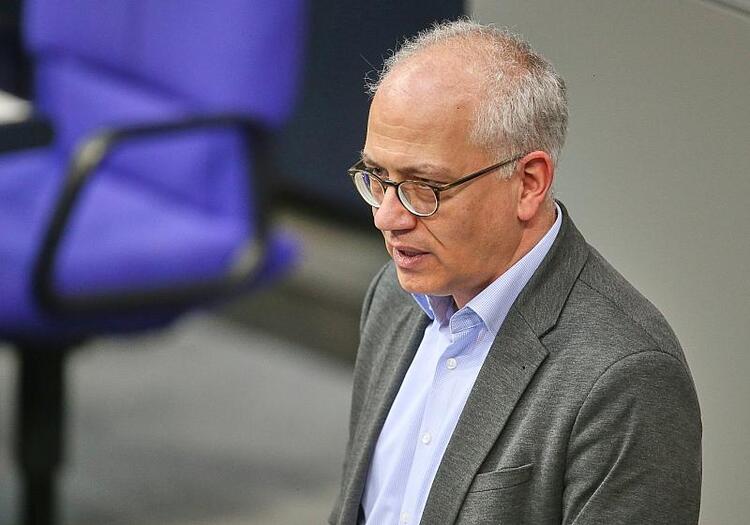 Al-Wazir fordert langfristigen Plan gegen Niedrigwasser