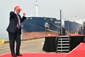 Iran-Krieg: Trump verlängert Lockerung der Schifffahrtsregeln in den USA