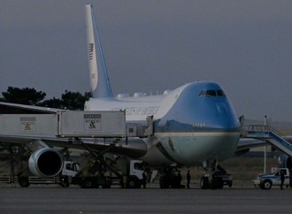 Trump bestätigt heimlichen Flugzeugwechsel bei Abflug von Nato-Gipfel in Ankara