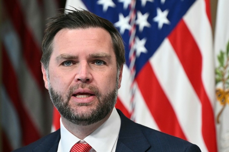 Vance: Niedriger Ölpreis ist derzeit wichtigstes Ziel im Iran-Krieg