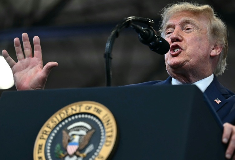 Trump will Straße von Hormus zu US-Territorium erklären - Teheran widerspricht