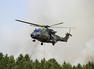 Großer Waldbrand in Nordrhein-Westfalen hat sich über Nacht nicht ausgebreitet