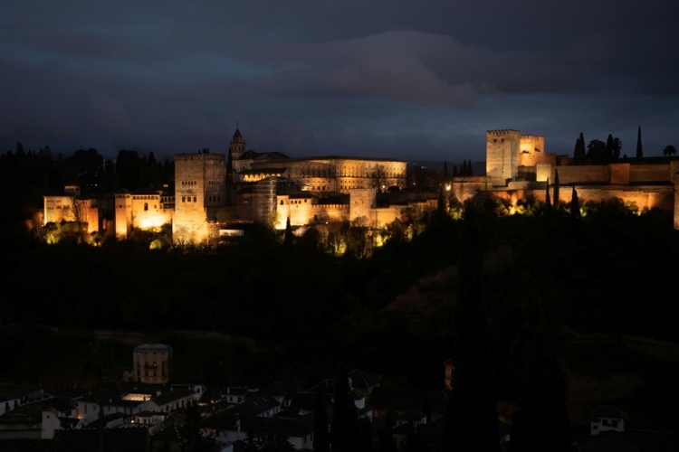 Erdbeben reißt Einwohner von Granada in Spanien aus dem Schlaf