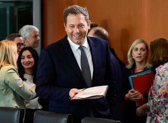Klimaschutz im Grundgesetz: Klingbeil warnt Union vor Blockade