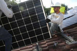Verband: Solarausbauziel für 2026 bereits erreicht - weiterer Ausbau aber gefährdet
