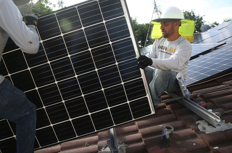 Verband: Solarausbauziel für 2026 bereits erreicht - weiterer Ausbau aber gefährdet