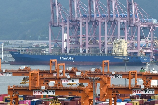 Südkorea schickt erstes Containerschiff durch die Arktis