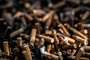 AOK-Bundesverband fordert mehr Prävention - Kritik an niedrigen Preisen für Tabak und Alkohol