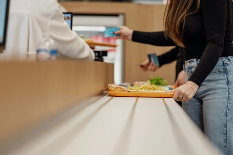 Veganes Angebot in Hochschulmensen binnen zehn Jahren vervierfacht