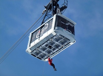 Seilbahn in französischen Alpen rammt Kran: 23 Menschen verletzt