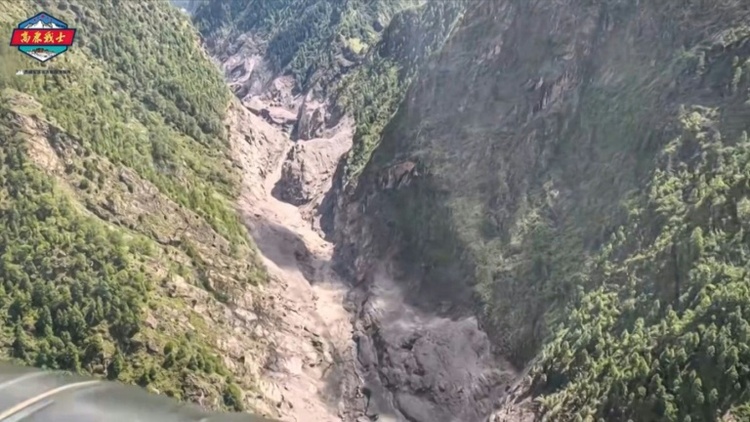 Überflutungsrisiko behindert Rettungseinsätze nach Sturzflut in Nepal und Tibet