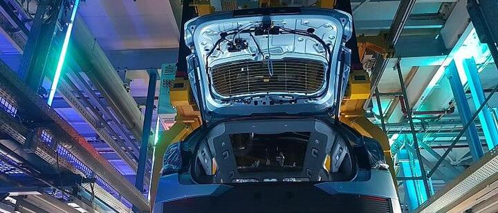 E-Auto-Verkäufe steigen kräftig - Verband will Verlässlichkeit