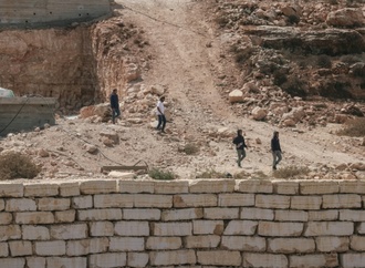 Israelische Siedler greifen palästinensisches Dorf Kusra im Westjordanland an