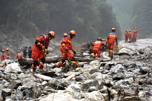 Mehr als 790 Tote nach Sturzflut im Himalaya - Befreiungsaktion für verschüttete Arbeiter