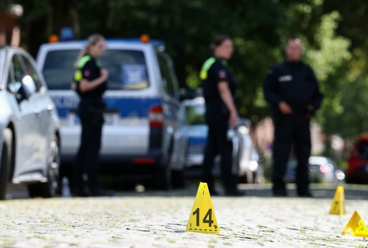 Nach Sechsfachmord von Stade: Mutmaßlicher Verkäufer von Waffe in Berlin gefasst